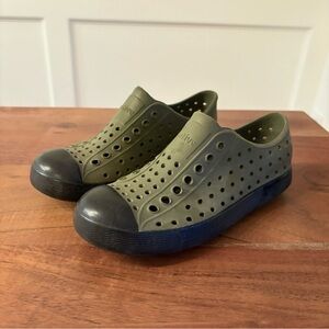 Jefferson Kids' Native Water  Outdoor Slip On Sneaker Sandals Size 13 C Green